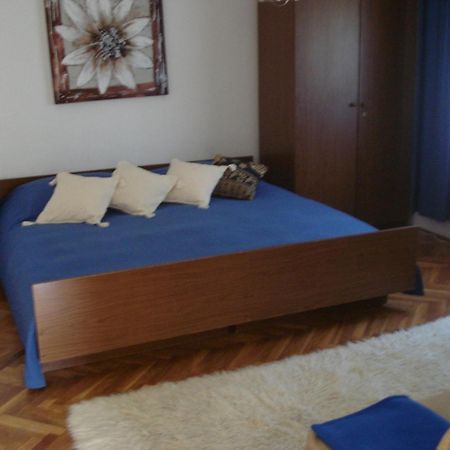Apartments Xenia Petrčane Exterior foto